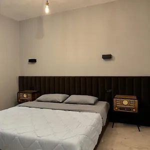 Nikki 3 Appartamento
