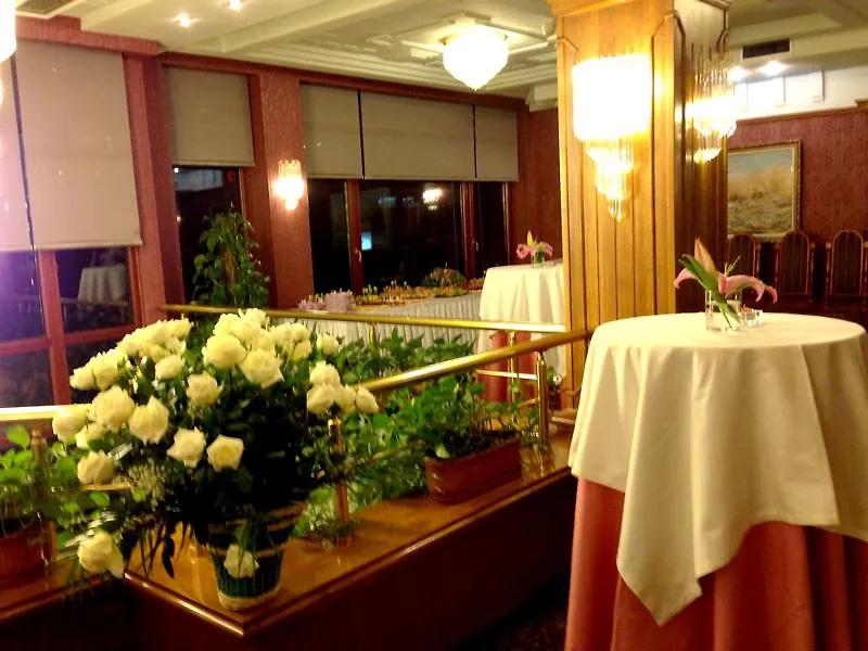 ****  Grand Hotel & Spa Tiran Arnavutluk